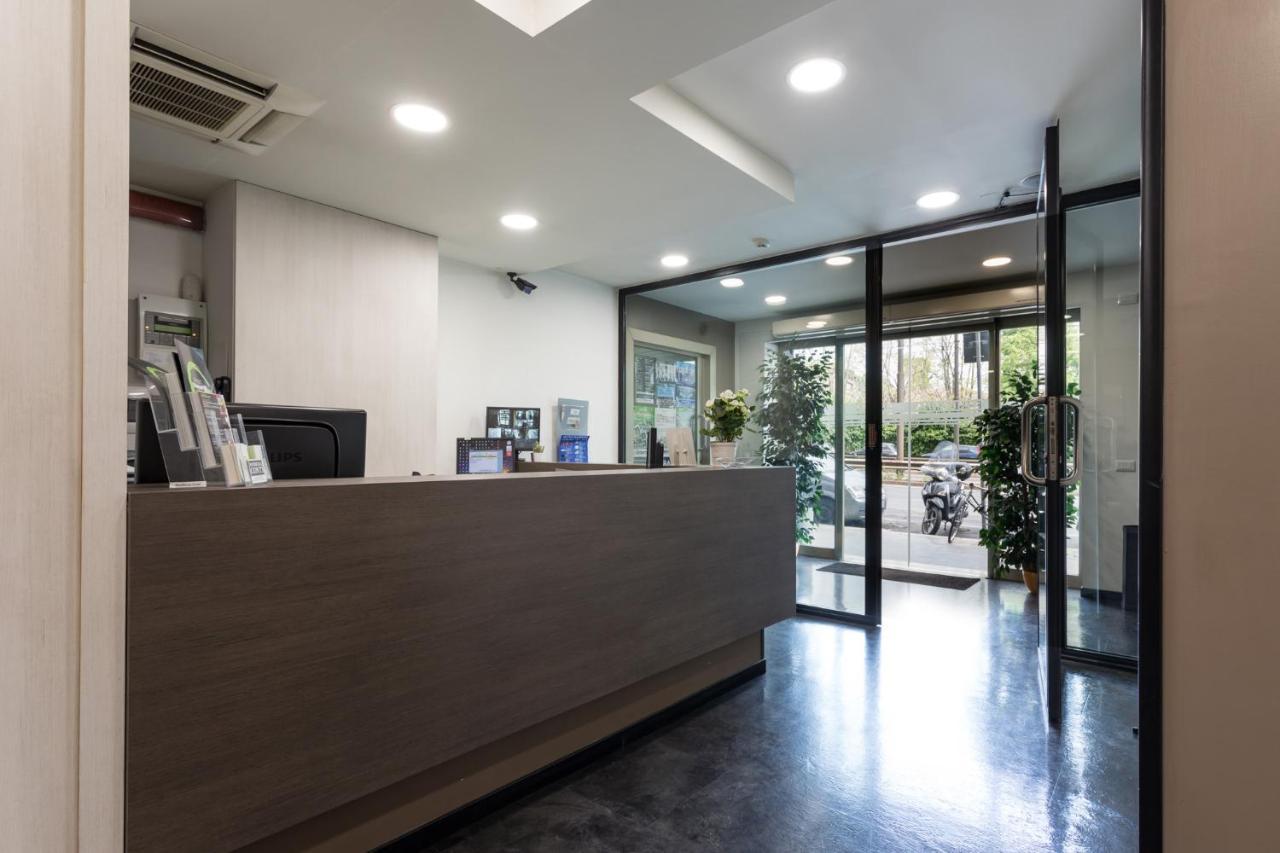Residenza Conti Aparthotel Rom Exteriör bild